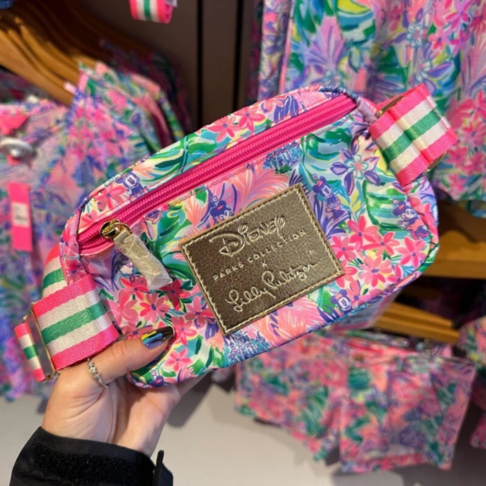 Lilly Pulitzer Jeanie Multi Disney Dreamin Pink and Green Floral Belt Bag Cross - Picture 5 of 5